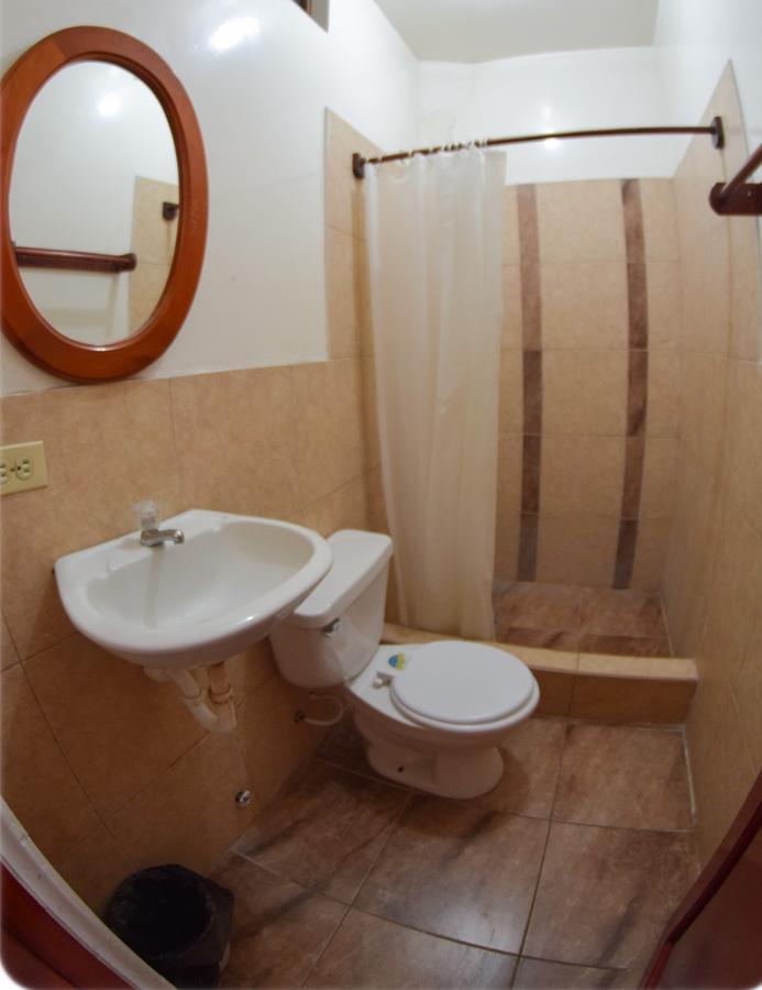Hostal Pakaloro มอนตาญิตาร์ ภายนอก รูปภาพ