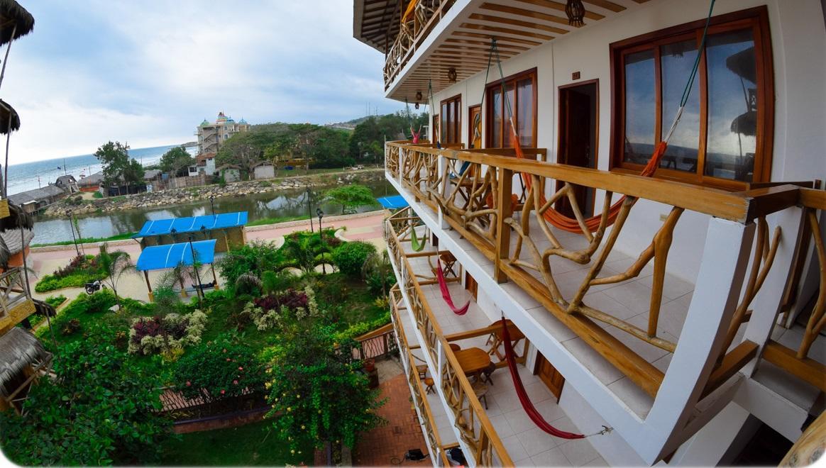 Hostal Pakaloro มอนตาญิตาร์ ภายนอก รูปภาพ